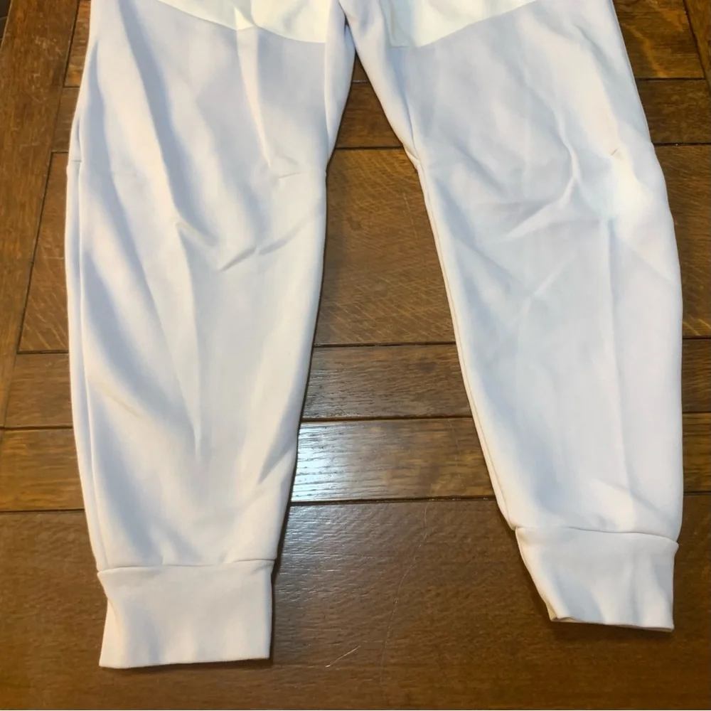 Nike Sportswear Tech Fleece Joggers - Picture 4 of 13